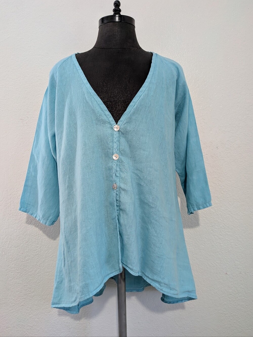 Match Point USA Linen Light Blue Turquoise V-Neck Button-Front Womens Large Top